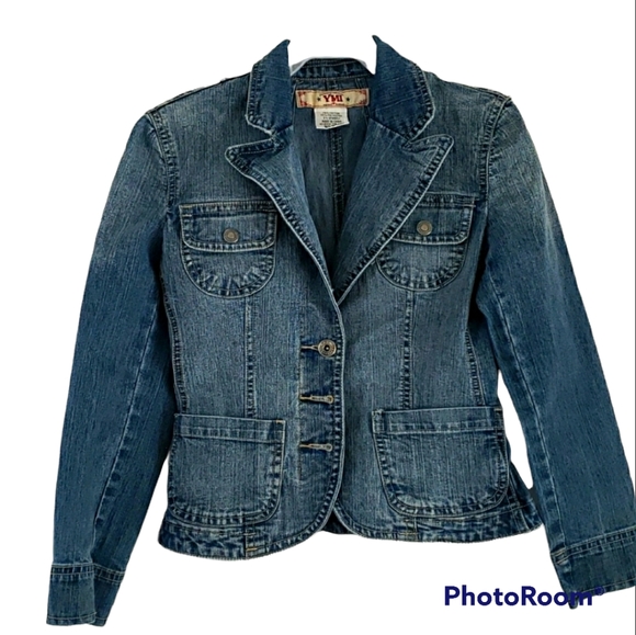 YMI Junior Denim blazer Medium wash. Size Medium - Picture 4 of 16